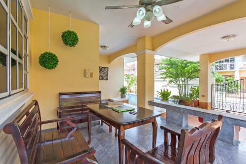 Villa Baan Chokdee - 5 Bed - Private Pool