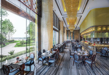Hotel Wanda Reign Wuhan