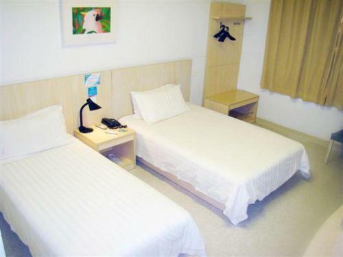Hotel Jinjiang Inn - Wuhan Liuduqiao
