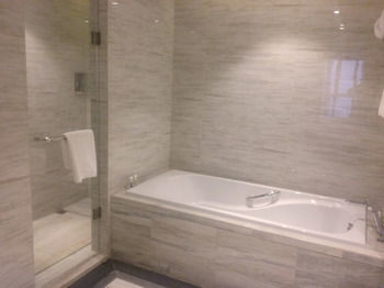 Hotel Mercure Wuhan Changqing Park