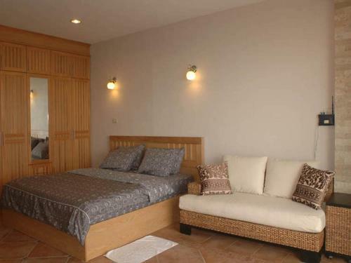 Apartments At View Talay