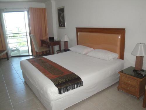 Jomtien View Talay Studio Apartments