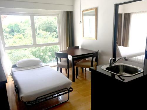 Hotel Rcg Suites Pattaya