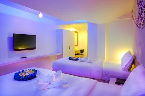 Hotel Holidays Home