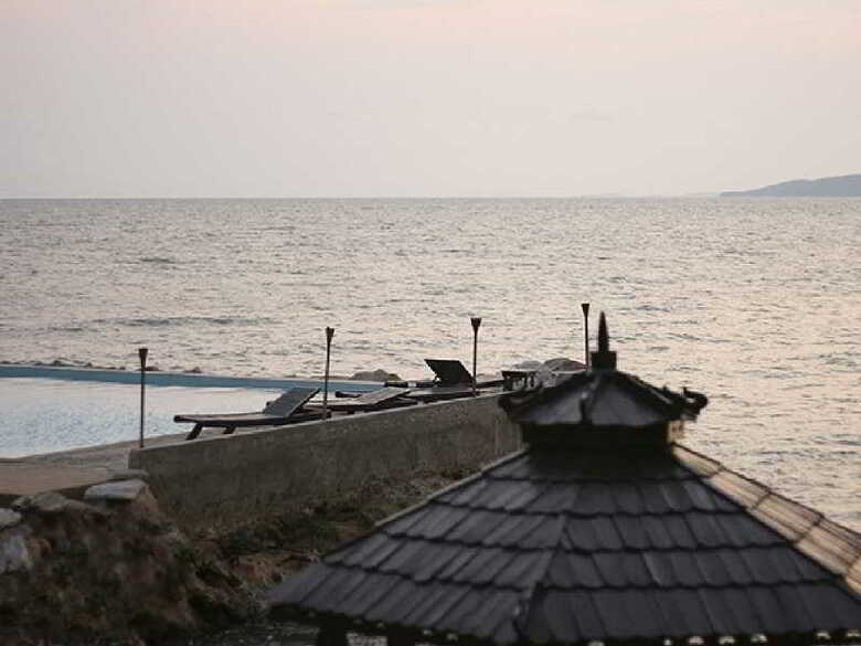Hotel Golden Cliff House