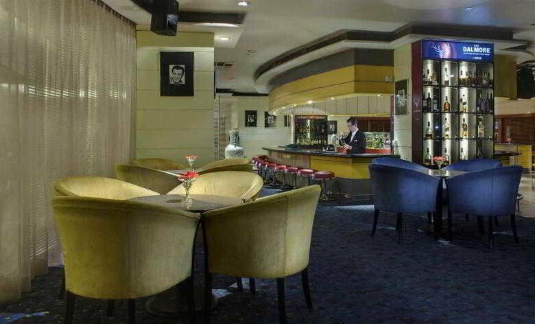 Hotel Copthorne Kings
