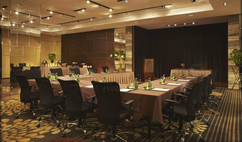 Hotel Copthorne Kings