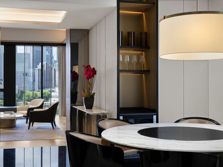 Gallery Hotel