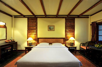 Hotel Botany Beach Resort