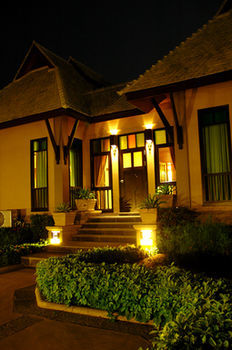 Hotel Botany Beach Resort