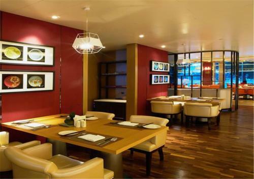 Xiamen Airlines Lakeside Hotel