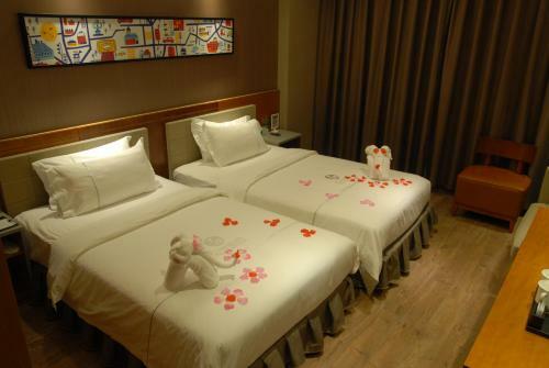 Insail Hotels Gongbei Port Zhuhai