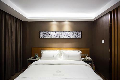 Insail Hotels Gongbei Port Zhuhai