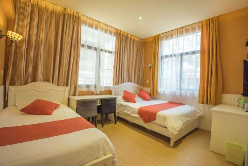 Xiamen Into Spring Hometel