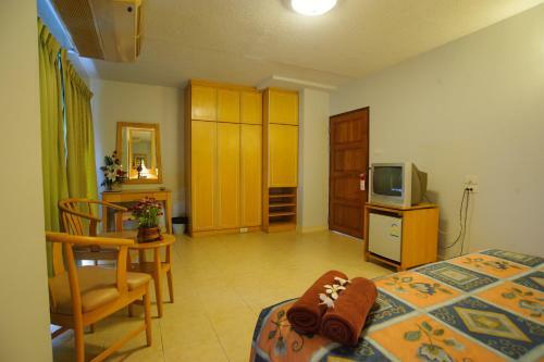 Hotel Diamond City Place