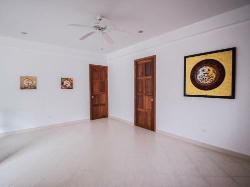 Naklua Pool Villa By Pattaya Sunny Rentals