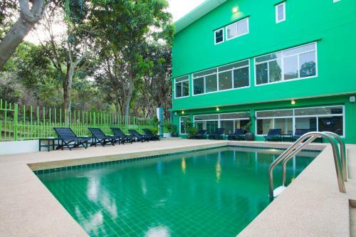 Wiz Hotel
