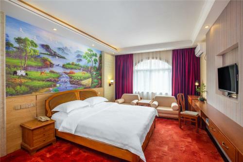 New Century Hotel