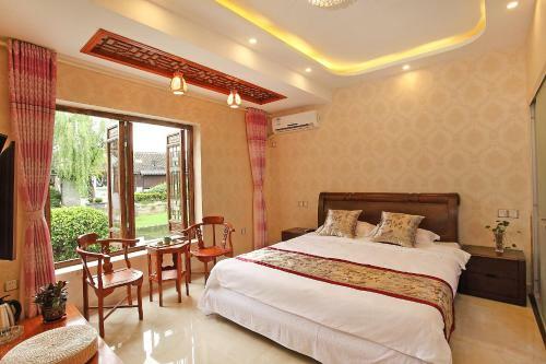 Hostal Yushui Chengfeng Guest House
