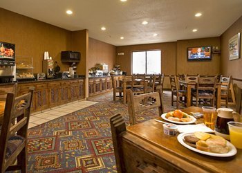 Hotel Comfort Suites