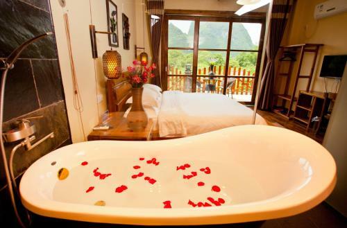 Yangshuo Coco Garden Hotel
