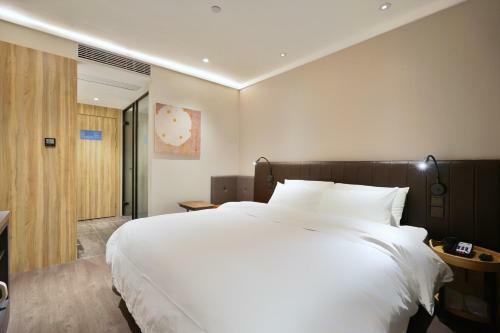 Hotel Hanting Express Zhenjiang Dashikou