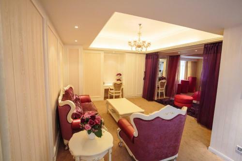 Zhengzhou Guangdong Hotel