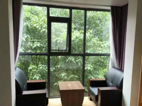 Yangshuo Park Hotel