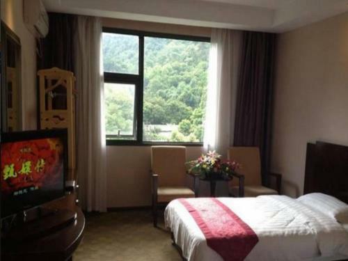 Yangshuo Park Hotel
