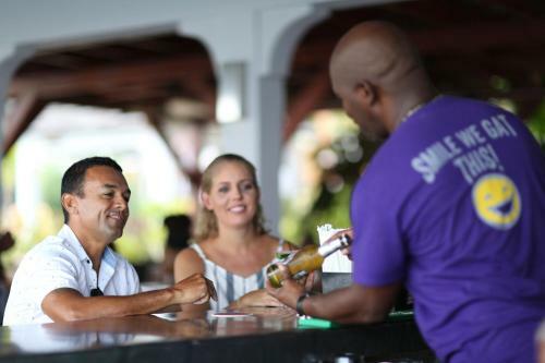 Pelican Bay Hotel