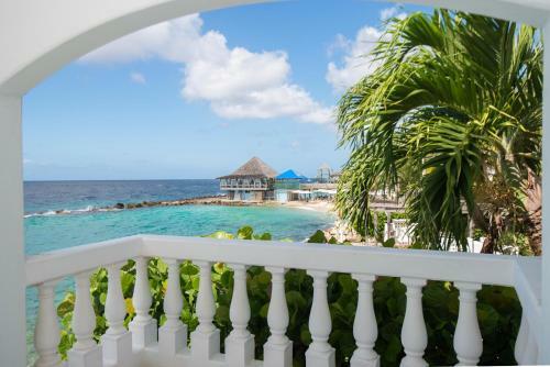 Curacao Avila Hotel