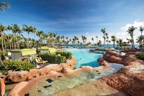 Hotel Beach Tower Atlantis Autograph Collection