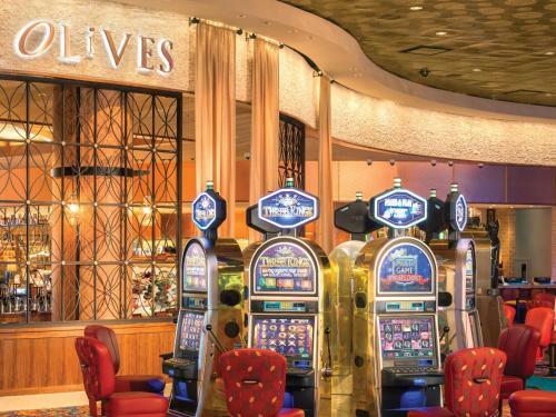 Hotel Royal Towers Atlantis Autograph Collection