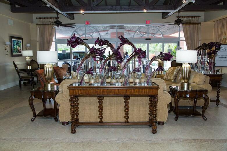 Hotel Comfort Suites Paradise Island