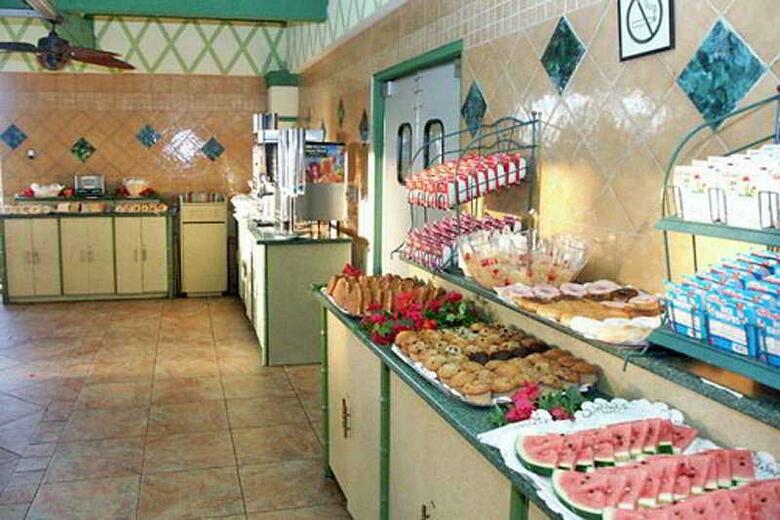 Hotel Comfort Suites Paradise Island