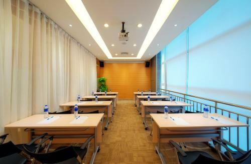 Hotel Holiday Inn Express Foshan Nanhai