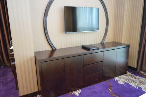 Aimoer Hotel