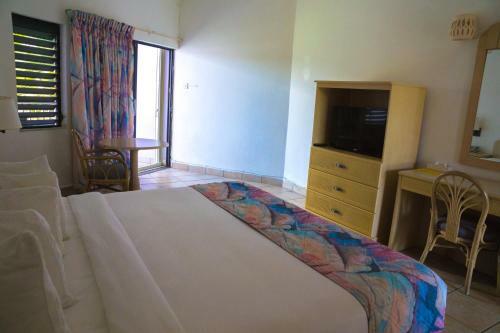 Hotel Allamanda Beach Resort
