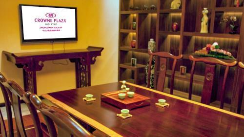 Hotel Crowne Plaza Zhongshan Xiaolan