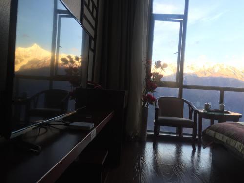 Mingzhu Hotel