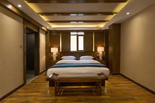 Shangri-la Wonderland Boutique Hotel
