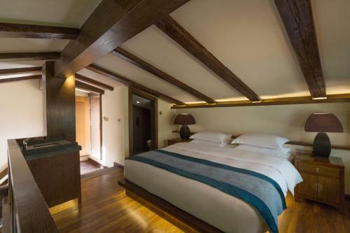 Shangri-la Wonderland Boutique Hotel