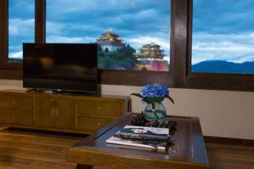 Shangri-la Wonderland Boutique Hotel