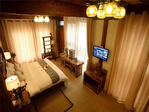 Posada Shangri-la E-outfitting Hostel