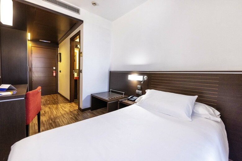 Hotel Globales Castillo de Ayud