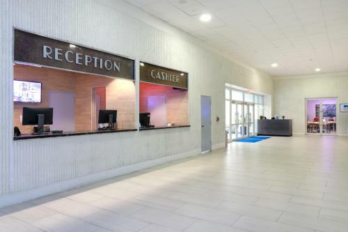 Aparthotel M�re St. Clair Hotel