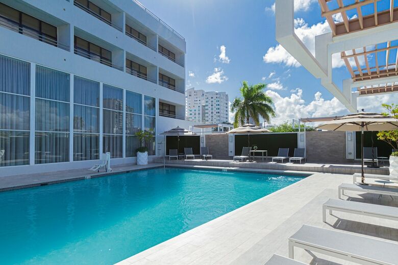 Hotel TRYP By Wyndham Isla Verde