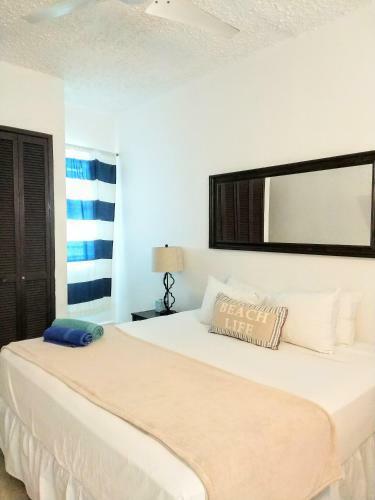 Apartamentos La Capitana Old San Juan