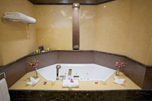 One To One - Concorde Fujairah Hotel