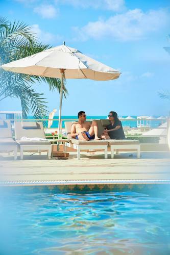 Hotel Al Hamra Palace Beach Resort